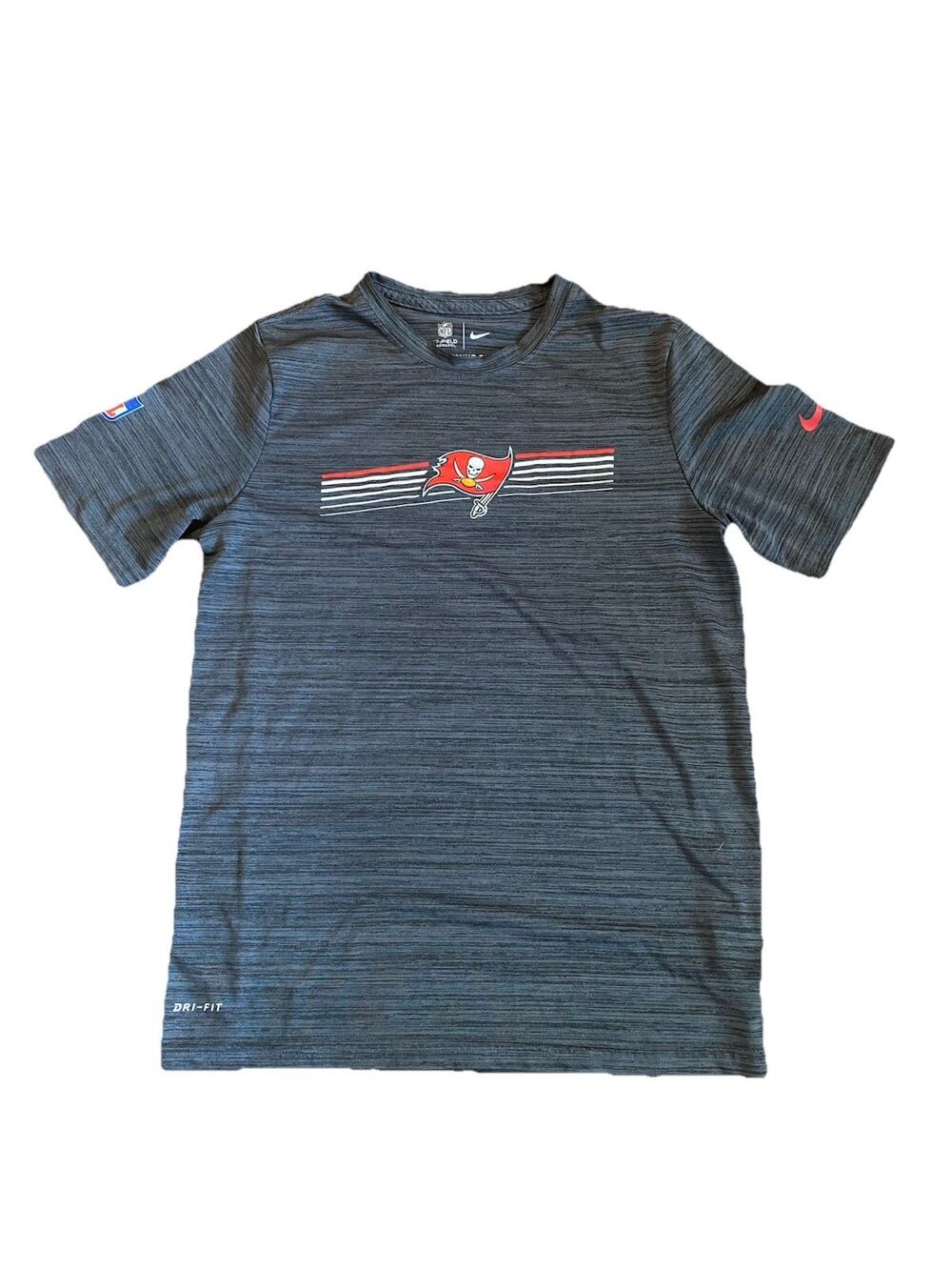 Tampa Bay Buccaneers On Field Dri Fit T Shirt women’s size medium gray